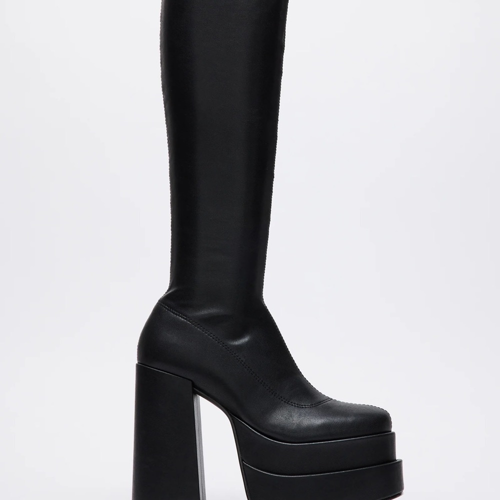 Cypress Black - Platform Boots - Picture 2 of 2